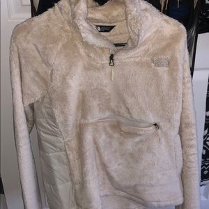 North Face Pull-over